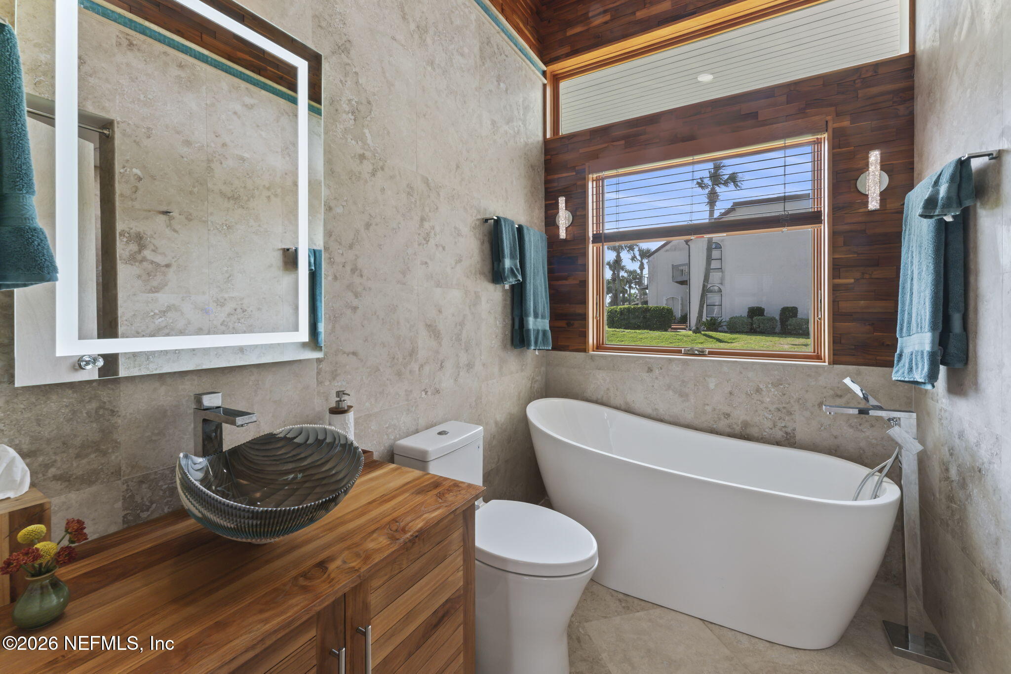 2337 Seminole Road, Unit A Atlantic Beach, FL 32233 - Photo 4 of 39 Unit A master tub