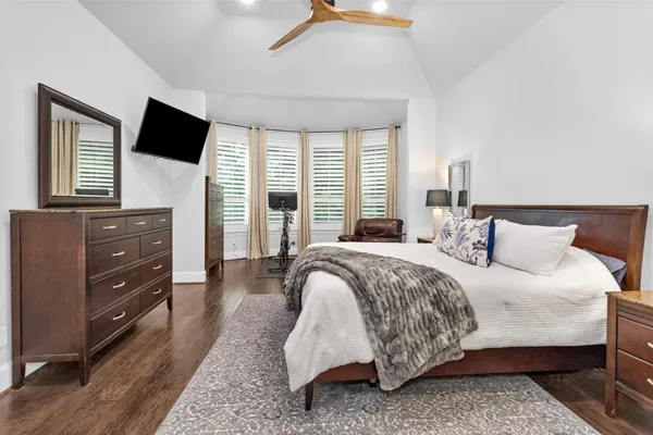 $895,000 | 134 Pacific Grove Drive, Montgomery, TX 77316