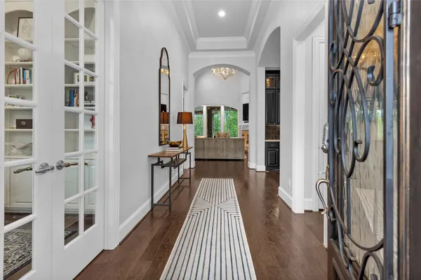 $895,000 | 134 Pacific Grove Drive, Montgomery, TX 77316
