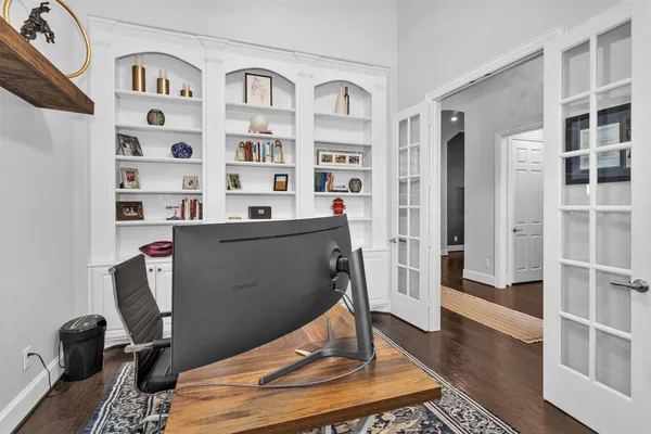 $895,000 | 134 Pacific Grove Drive, Montgomery, TX 77316