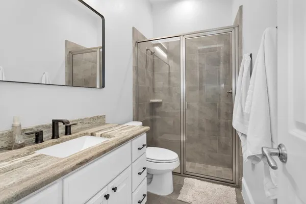 $895,000 | 134 Pacific Grove Drive, Montgomery, TX 77316