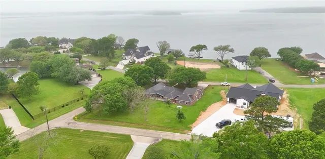 $2,690 | 14090 Waterview Drive, Willis, TX 77318