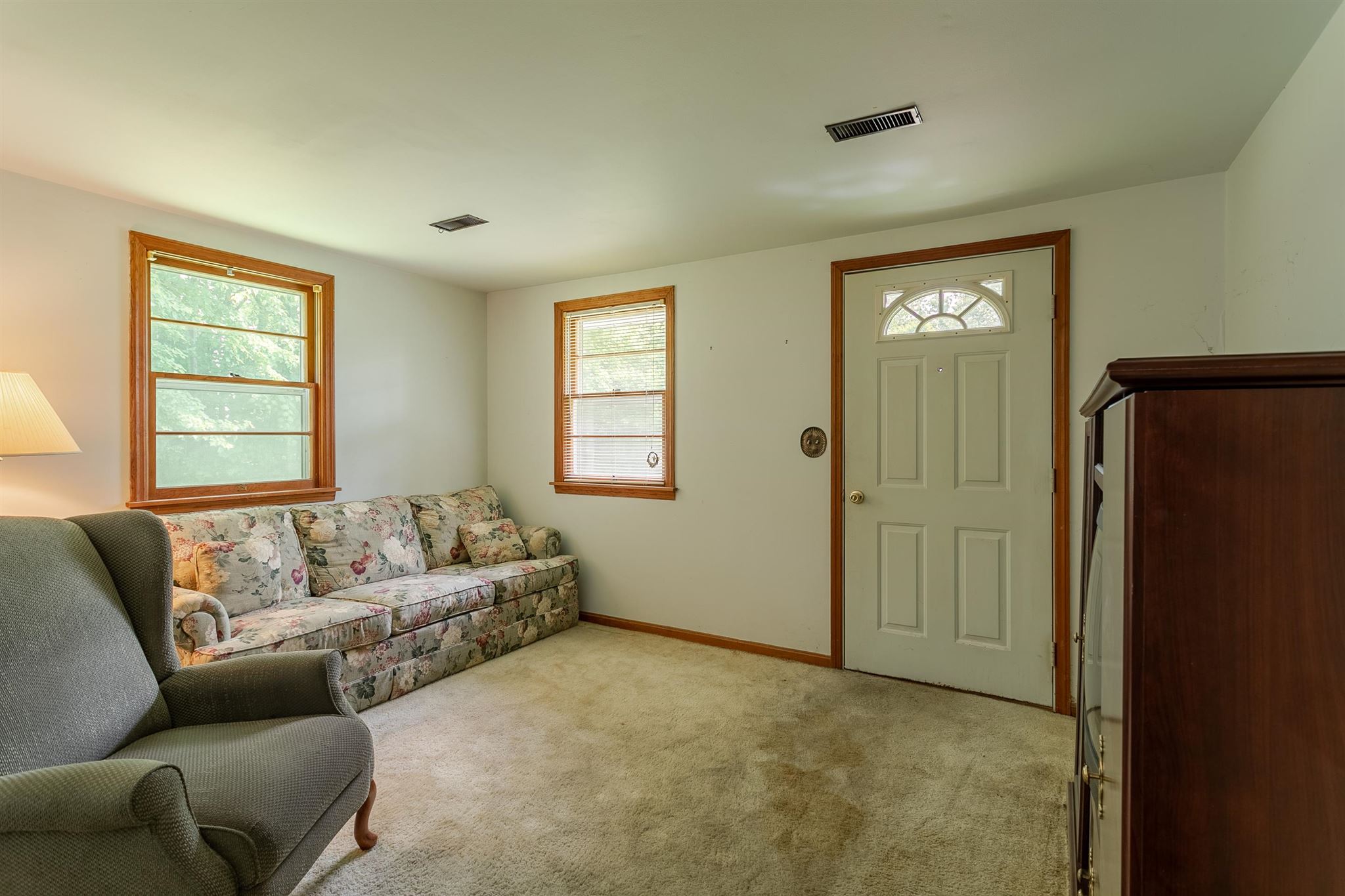 4555 Lenn Road Newburgh, IN 47630 - Photo 3 of 28 Gallery Image 3