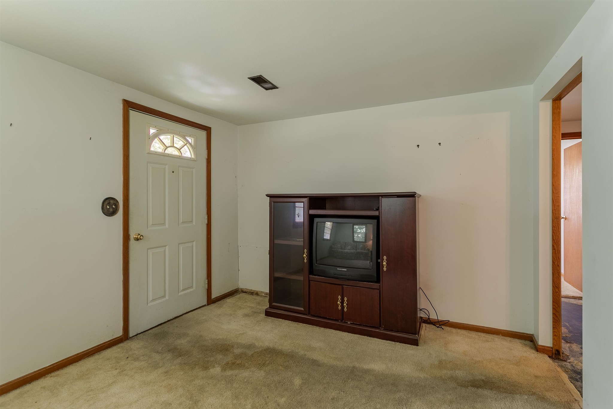 4555 Lenn Road Newburgh, IN 47630 - Photo 4 of 28 Gallery Image 4