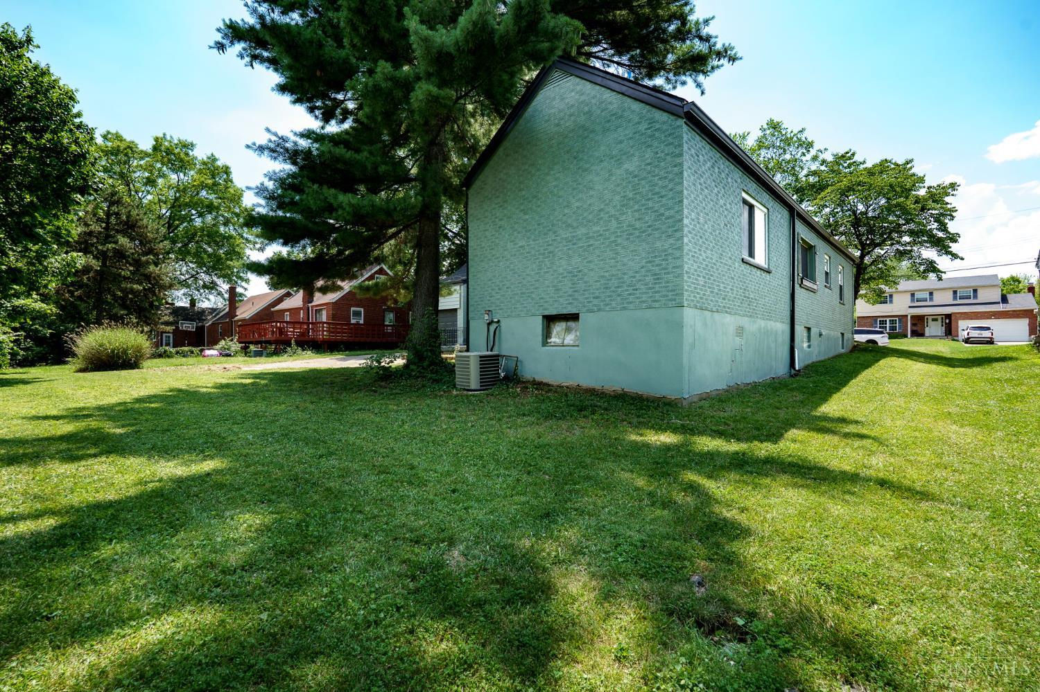 9320 Rambler Place Cincinnati, OH 45231 - Photo 51 of 55 Gallery Image 51