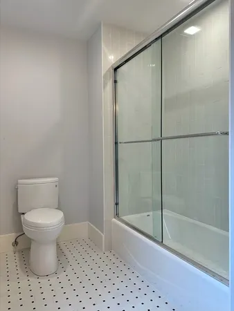 $1,600,000 | 16 R Eldor Drive, Walpole, MA 02071