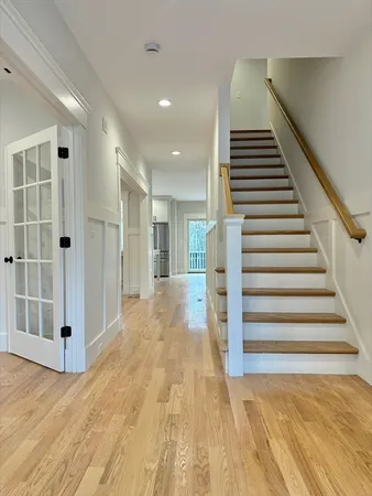 $1,600,000 | 16 R Eldor Drive, Walpole, MA 02071