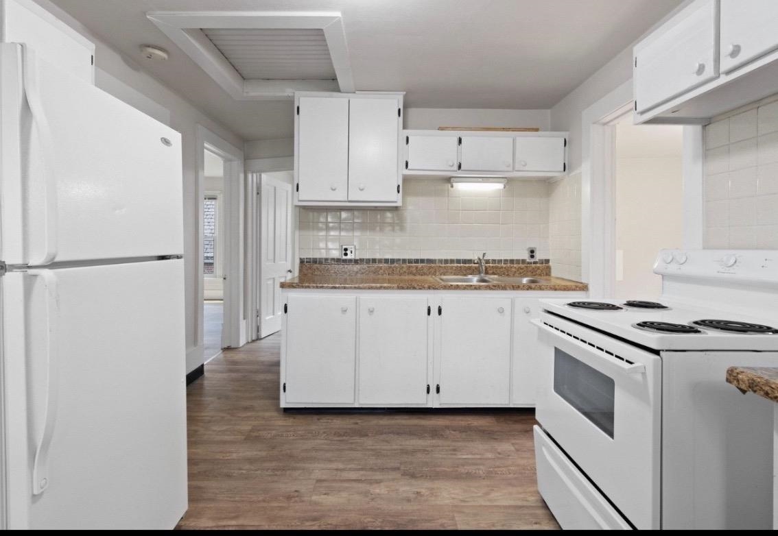 735 Jackson Street Oshkosh, WI 54901 - Photo 11 of 16