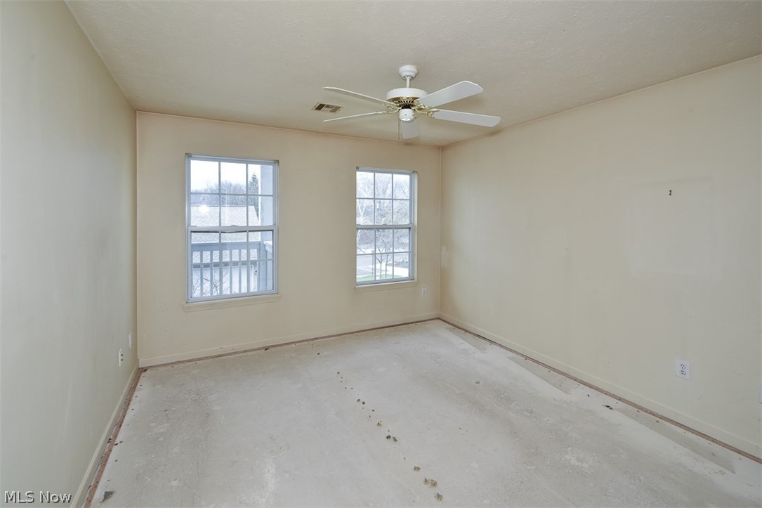 29828 Center Ridge Road, Unit 217 Westlake, OH 44145 - Photo 5 of 35 Gallery Image 5