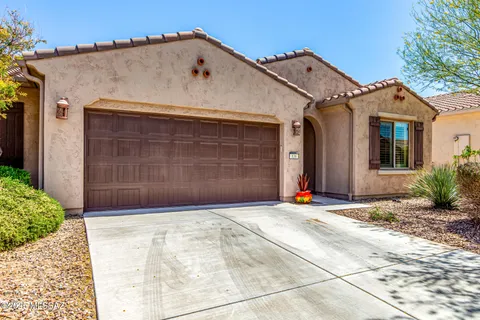 $350,000 | 838 Broken Hills Drive, Green Valley, AZ 85614