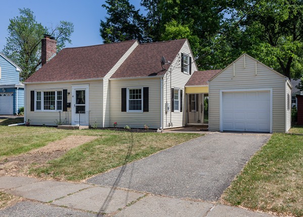 45 Hartwick Street Springfield, MA 01108 - Photo 25 of 27