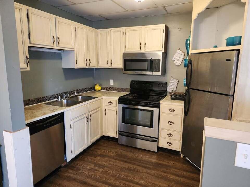 202 Diagonal Street Mount Sterling, WI 54631 - Photo 20 of 48 Apt 4 Kitchen