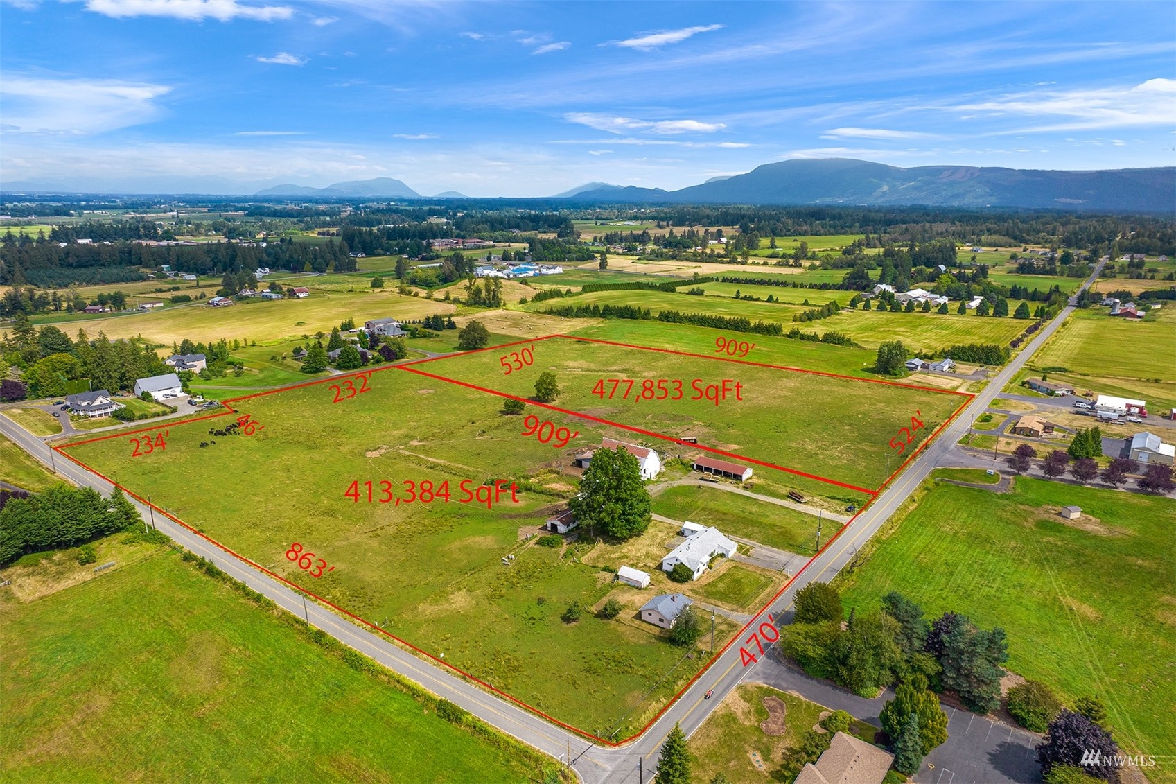718 East Laurel Road Bellingham, WA 98226 - Photo 4 of 40 a view of a city