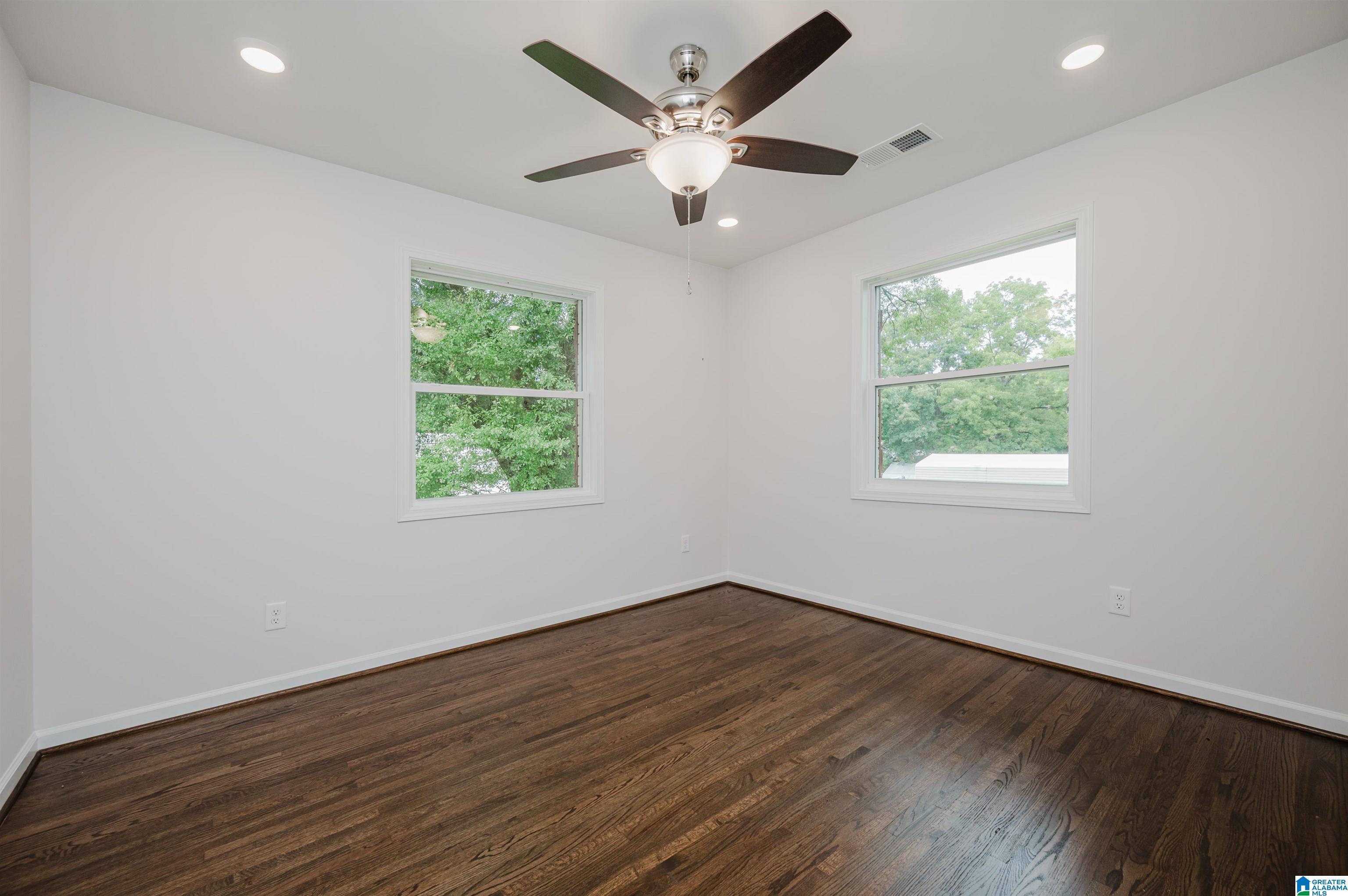 312 8th Street Southwest Alabaster, AL 35007 - Photo 20 of 43