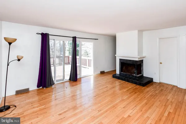 $3,100 | 13323 Warburton Drive, Fort Washington, MD 20744