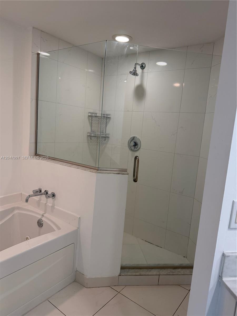 500 Brickell Avenue, Unit 2907 Miami, FL 33131 - Photo 20 of 31
