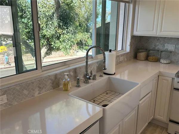 $3,800 | 577 Ramona Avenue, Unit B, Laguna Beach, CA 92651