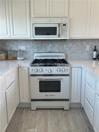 $3,800 | 577 Ramona Avenue, Unit B, Laguna Beach, CA 92651