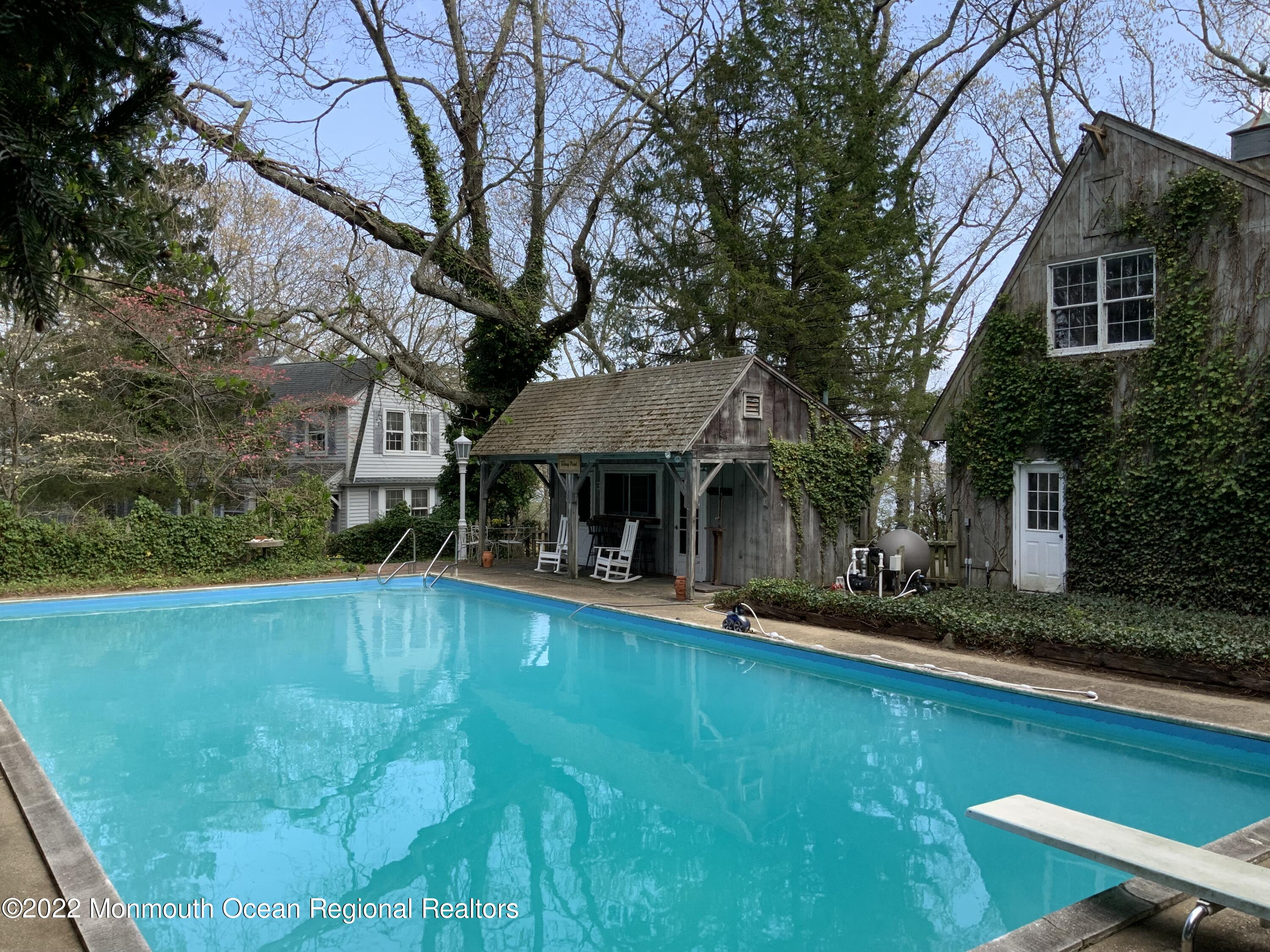 634 Turkey Point Road Brick, NJ 08724 - Photo 18 of 42 Pool w/cabana