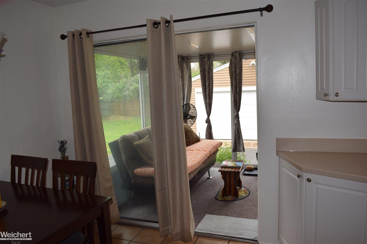 3490 Emmons Avenue Rochester Hills, MI 48307 - Photo 24 of 38