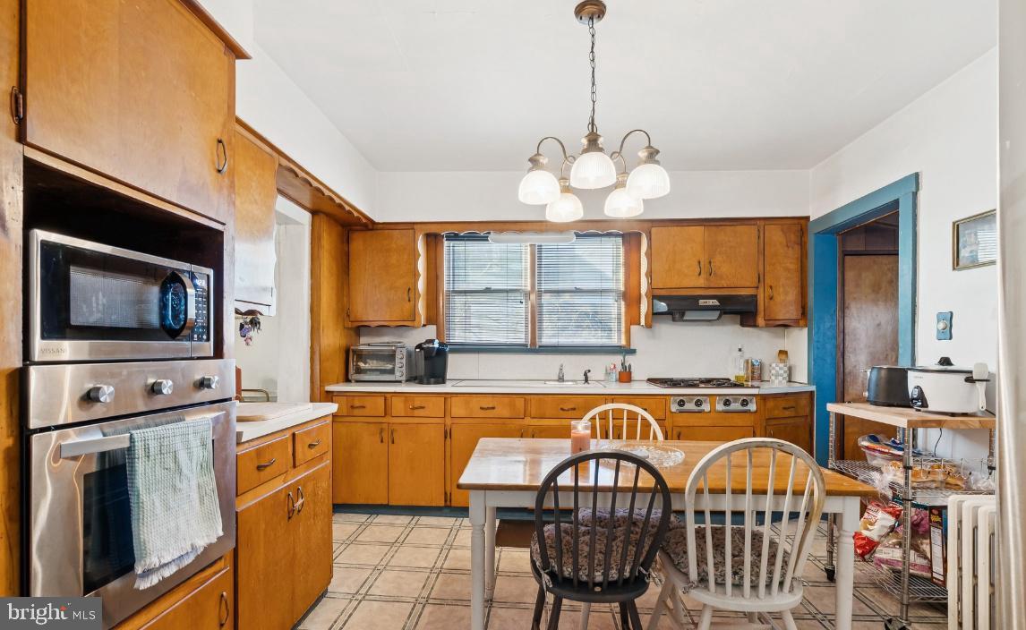 361 Democrat Road Gibbstown, NJ 08027 - Photo 4 of 12 Charming kitchen with vintage appeal.