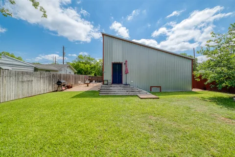 $250,000 | 505 San Saba Street, Lockhart, TX 78644