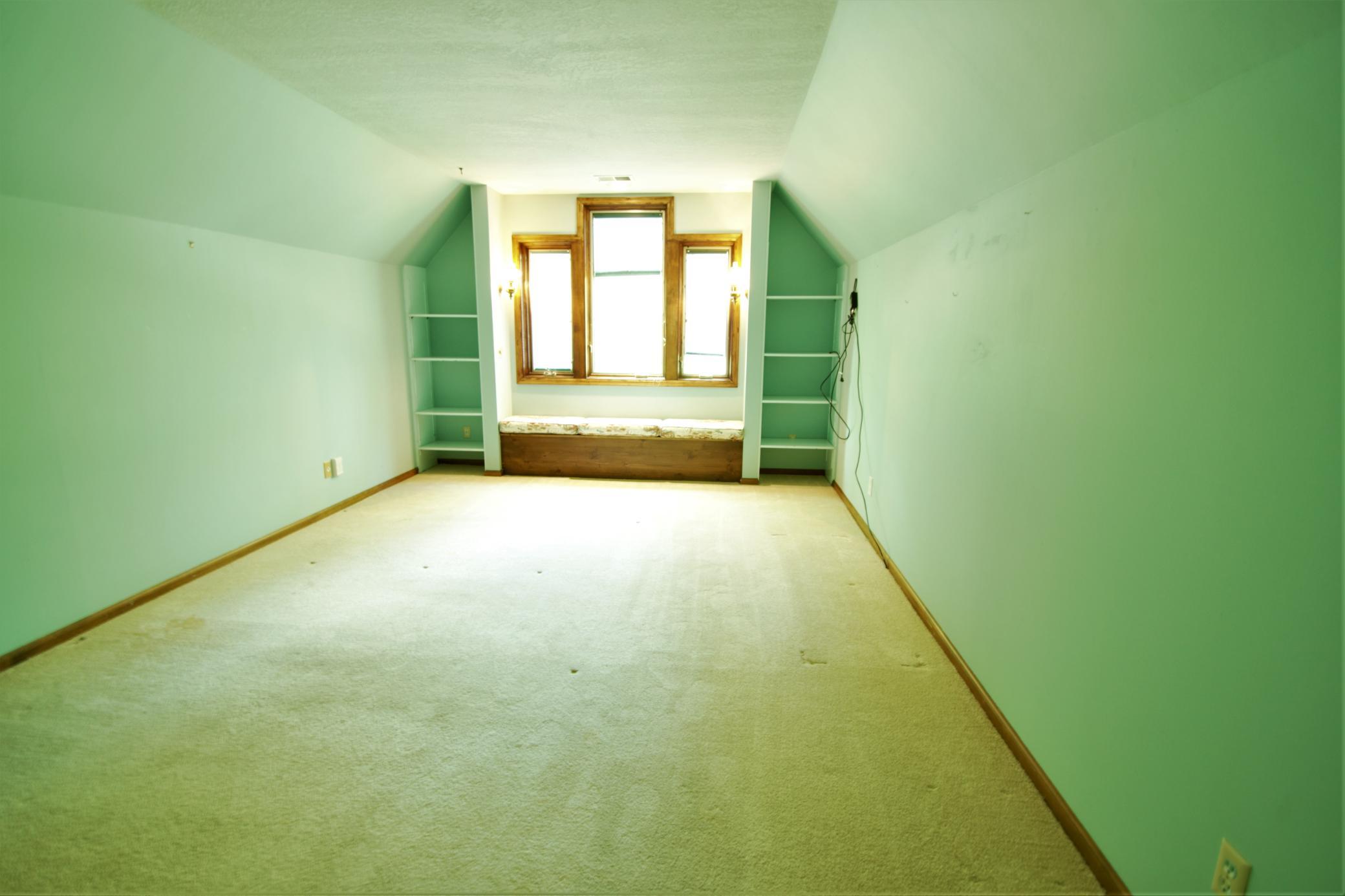 988 Stratford Road Mendota Heights, MN 55118 - Photo 20 of 34 Gallery Image 20