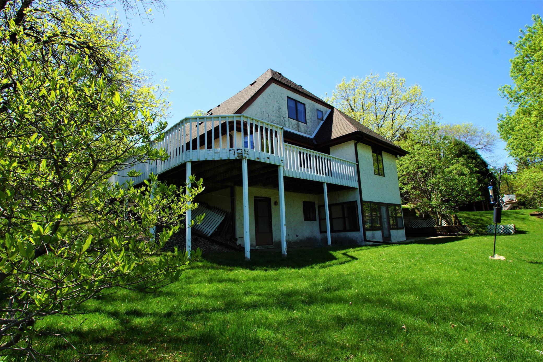 988 Stratford Road Mendota Heights, MN 55118 - Photo 29 of 34 Gallery Image 29