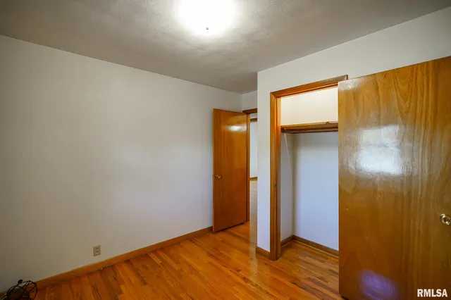 $145,000 | 695 North 11th Avenue, Canton, IL 61520