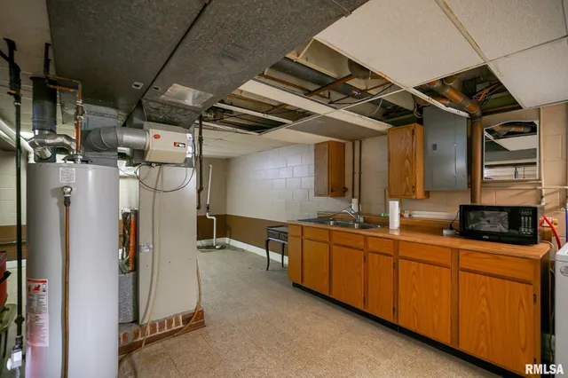 $145,000 | 695 North 11th Avenue, Canton, IL 61520