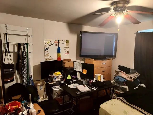 $130,000 | 9834 South Oglesby Avenue, Chicago, IL 60617