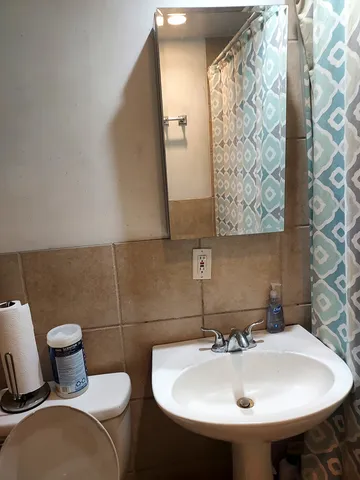 $130,000 | 9834 South Oglesby Avenue, Chicago, IL 60617