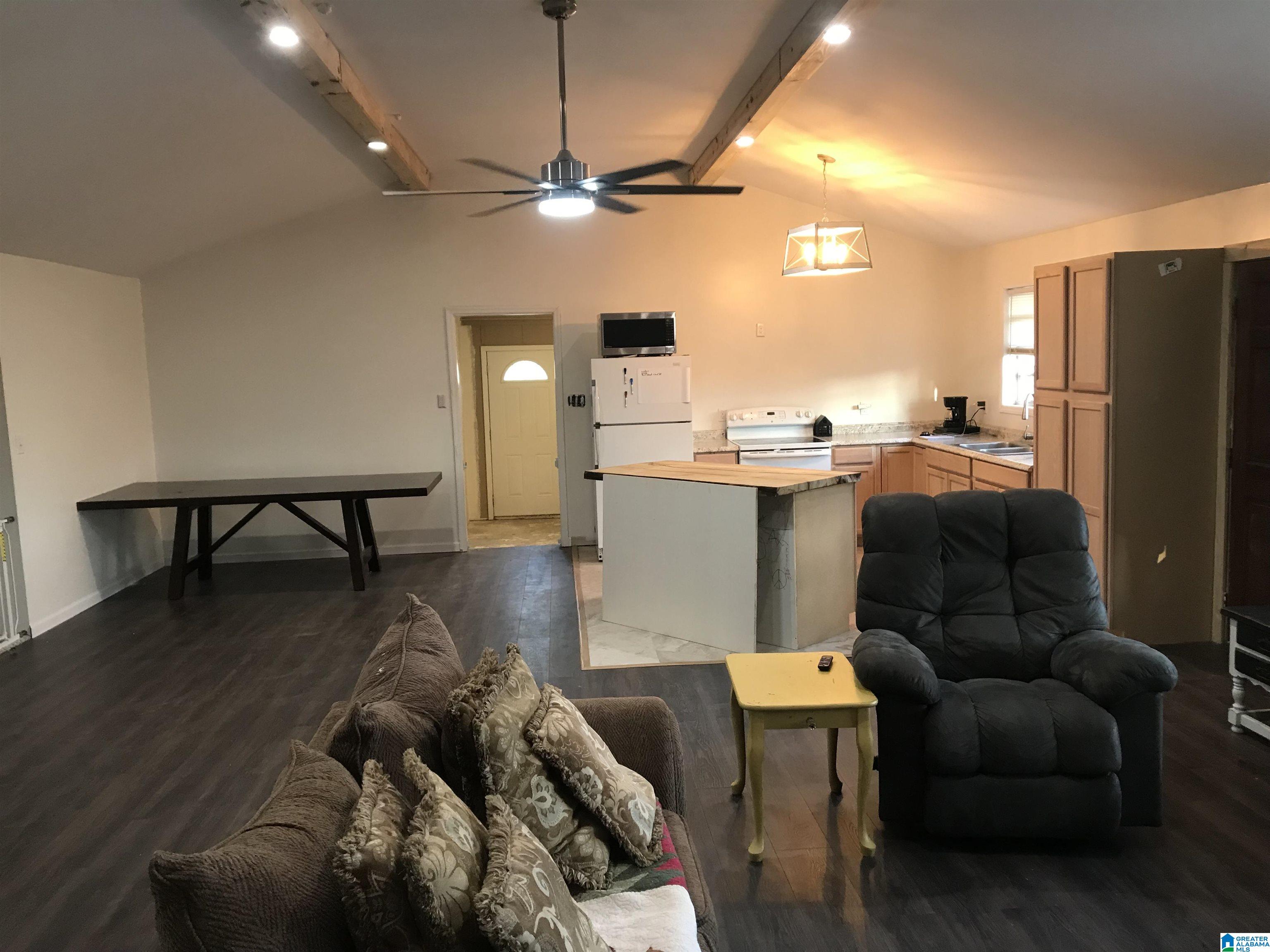 239 Mt Carmel Road Altoona, AL 35952 - Photo 3 of 39