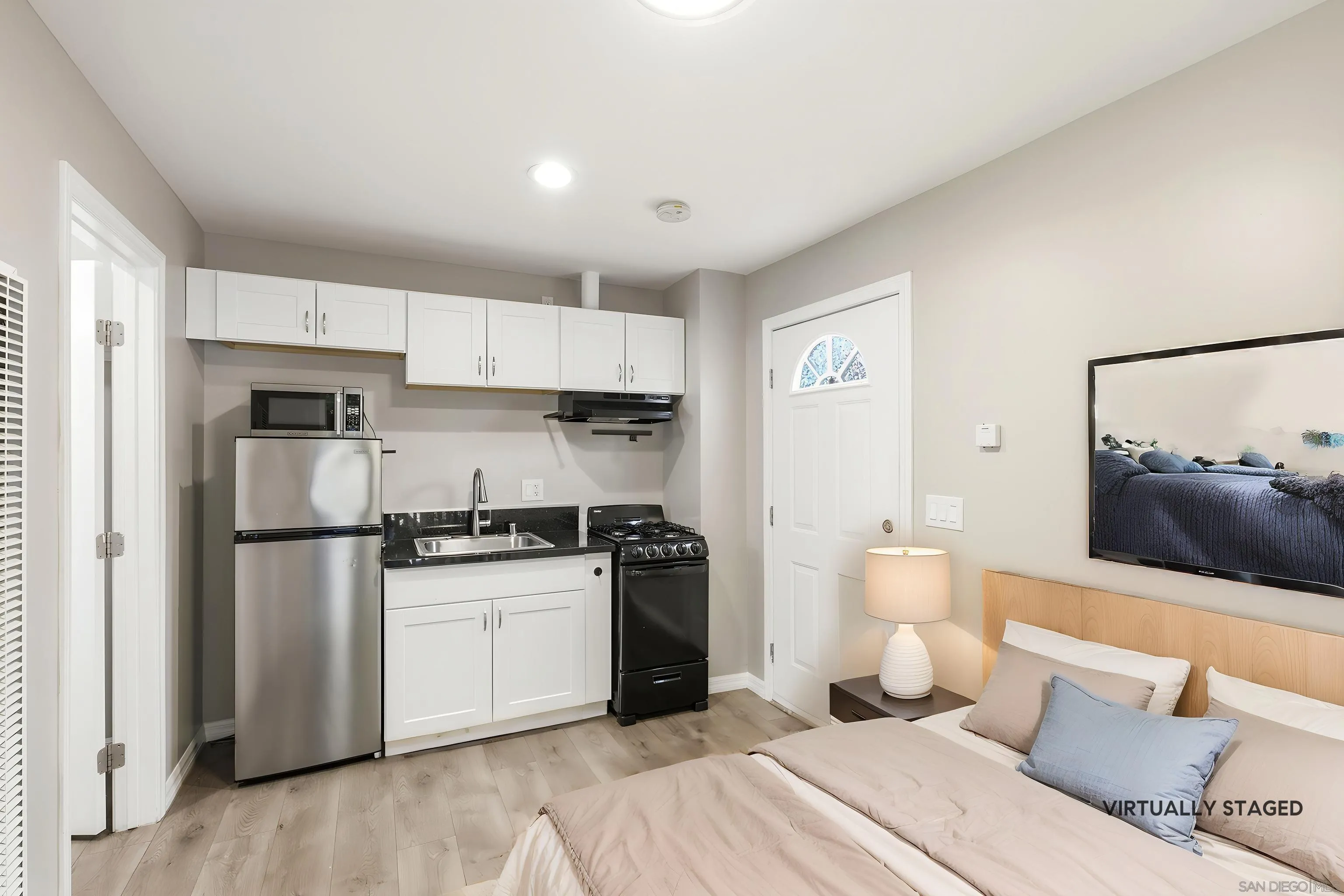554 Ritchey Street San Diego, CA 92114 - Photo 5 of 15
