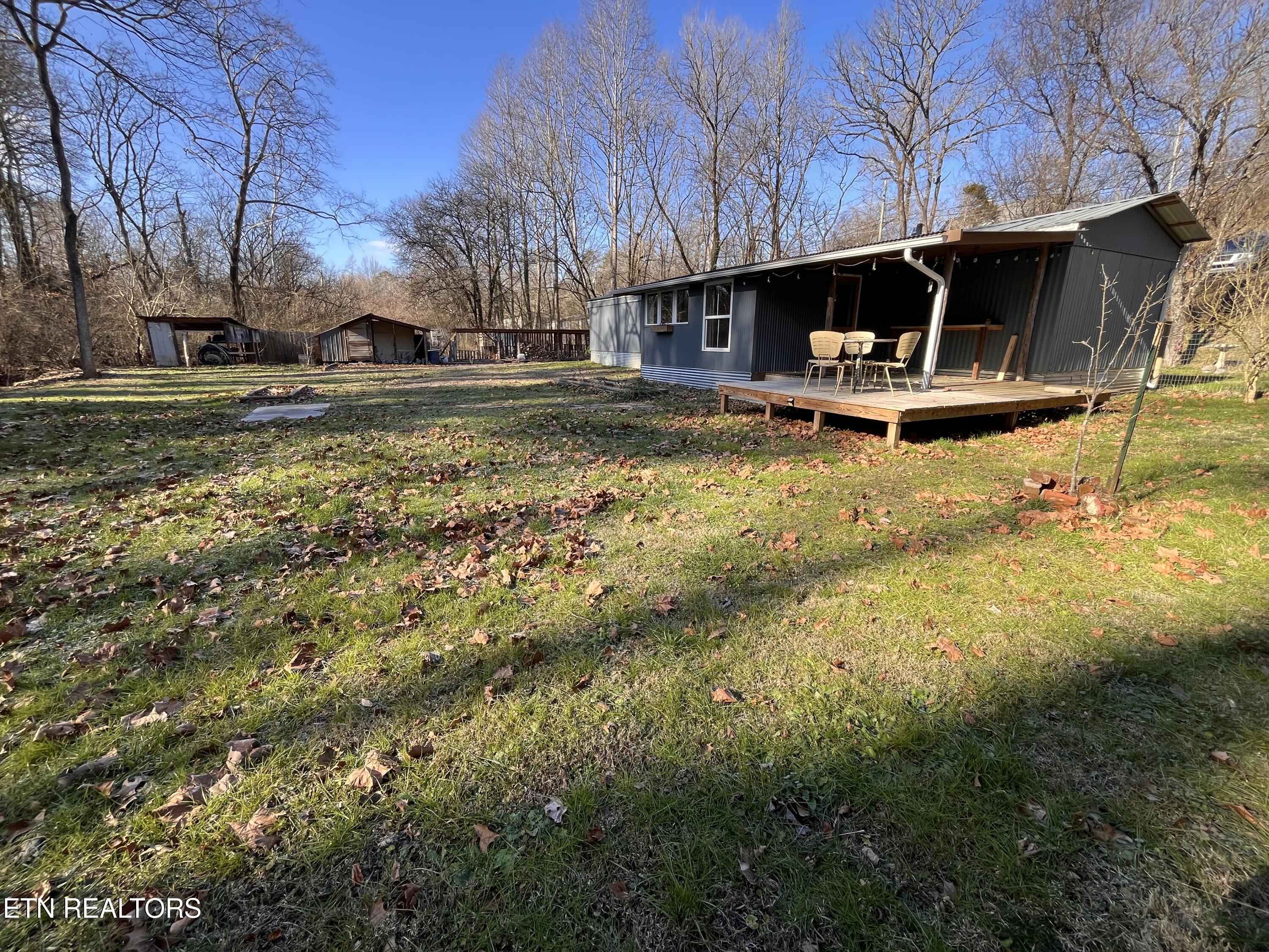2616 Maloney Road Knoxville, TN 37920 - Photo 6 of 26 Side view towards covered back porch