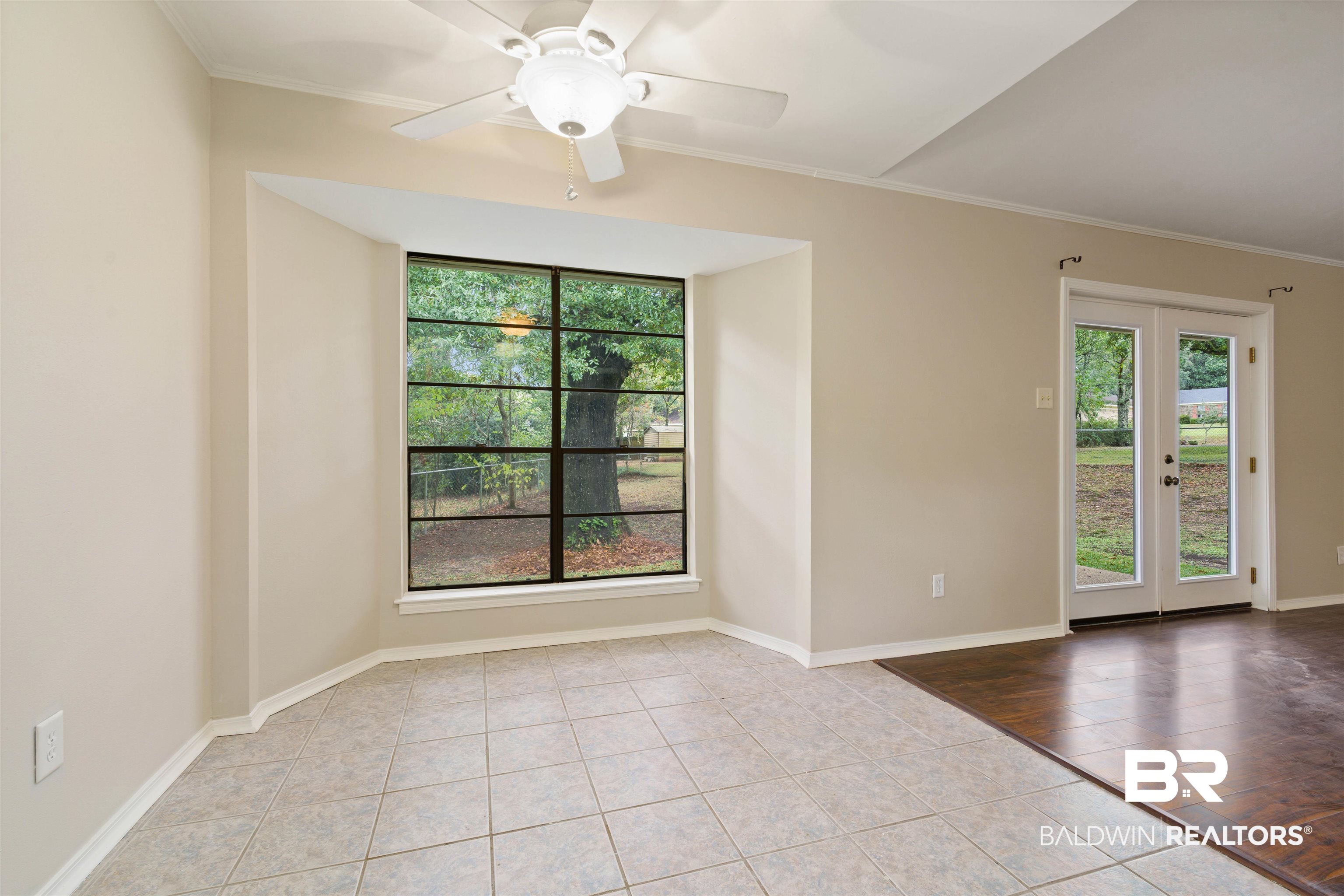 5813 Hanging Moss Court Mobile, AL 36609 - Photo 11 of 24