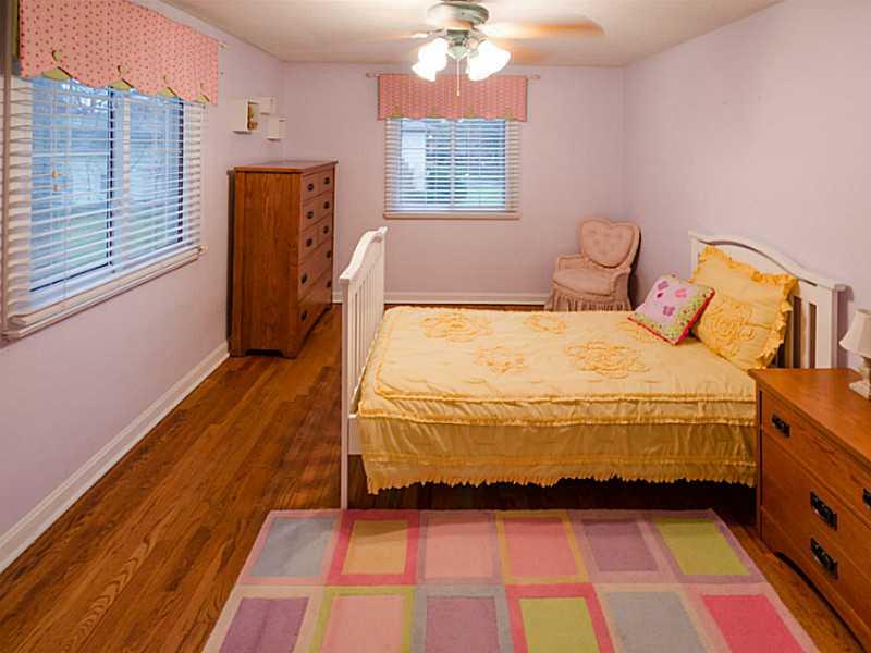 340 Woods Road Anderson, IN 46011 - Photo 18 of 24 Gallery Image 18
