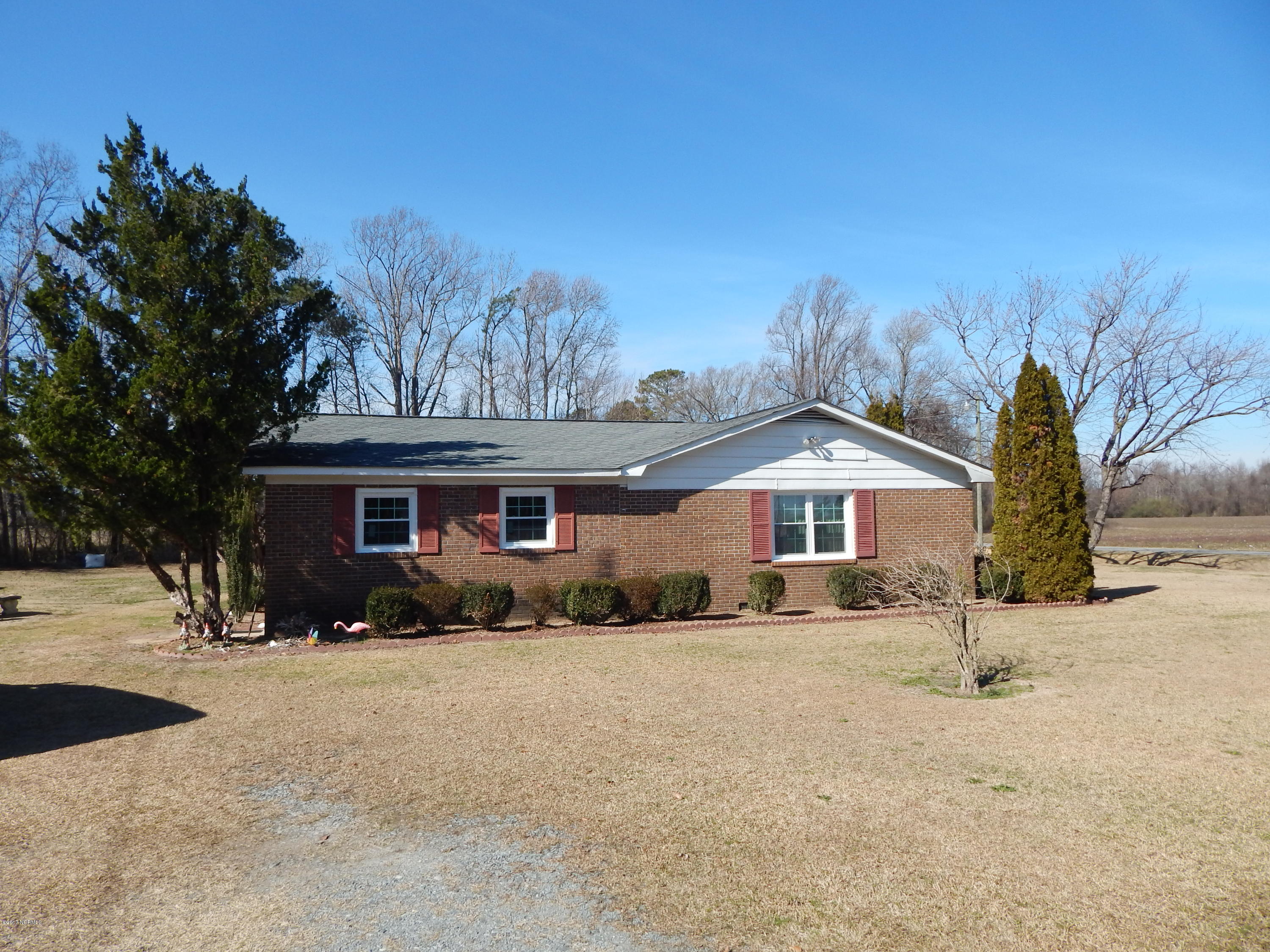 2234 Browns Church Road Clinton, NC 28328 - Photo 2 of 22 DSCN5315