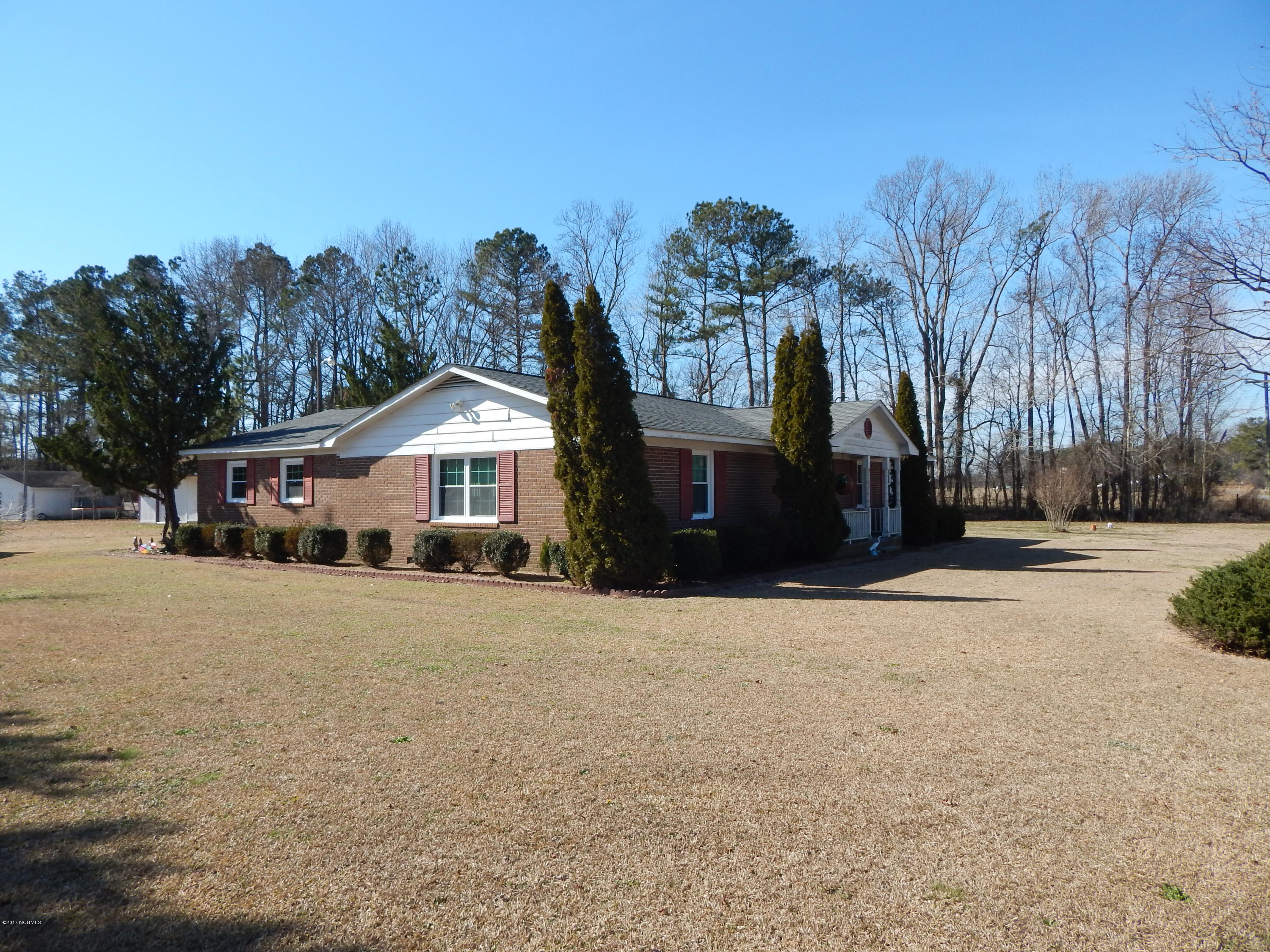 2234 Browns Church Road Clinton, NC 28328 - Photo 3 of 22 DSCN5317