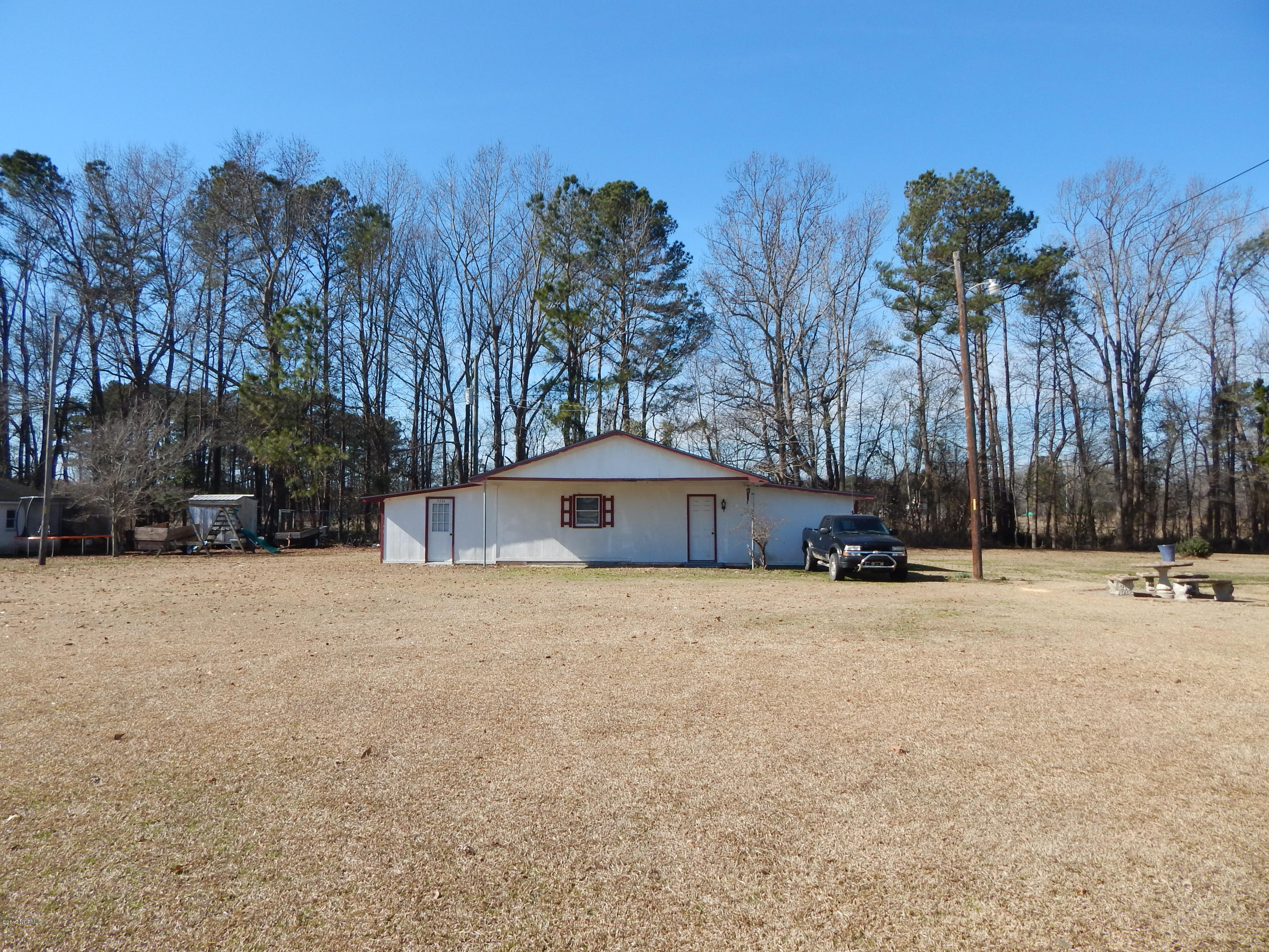 2234 Browns Church Road Clinton, NC 28328 - Photo 4 of 22 DSCN5312