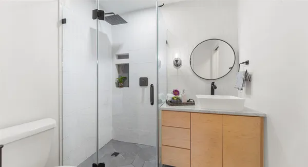 $575,000 | 1704 Shelbourne Drive, Austin, TX 78752