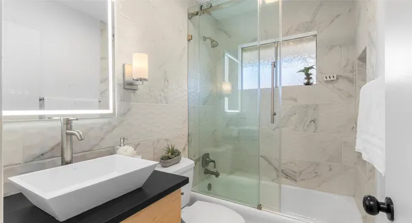 $575,000 | 1704 Shelbourne Drive, Austin, TX 78752