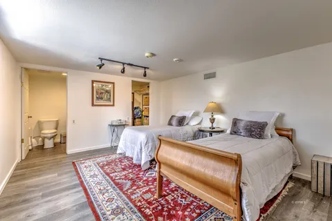 $1,189,000 | 54420 Village View Drive, Idyllwild, CA 92549