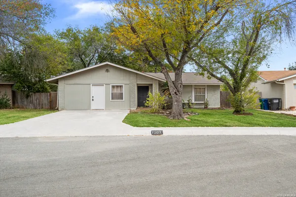 $1,950 | 7107 Spring Flower Street, San Antonio, TX 78249