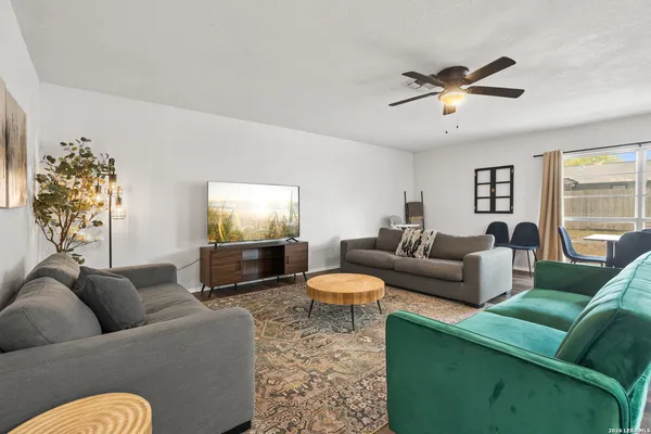 $1,950 | 7107 Spring Flower Street, San Antonio, TX 78249