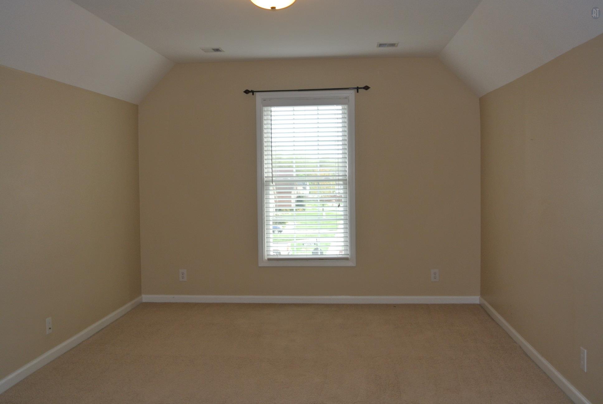 3559 Rabbit Run Trail Clarksville, TN 37043 - Photo 12 of 29 SITTING ROOM OFF MASTER - GREAT AS AN OFFICE, WORKOUT ROOM OR NURSERY