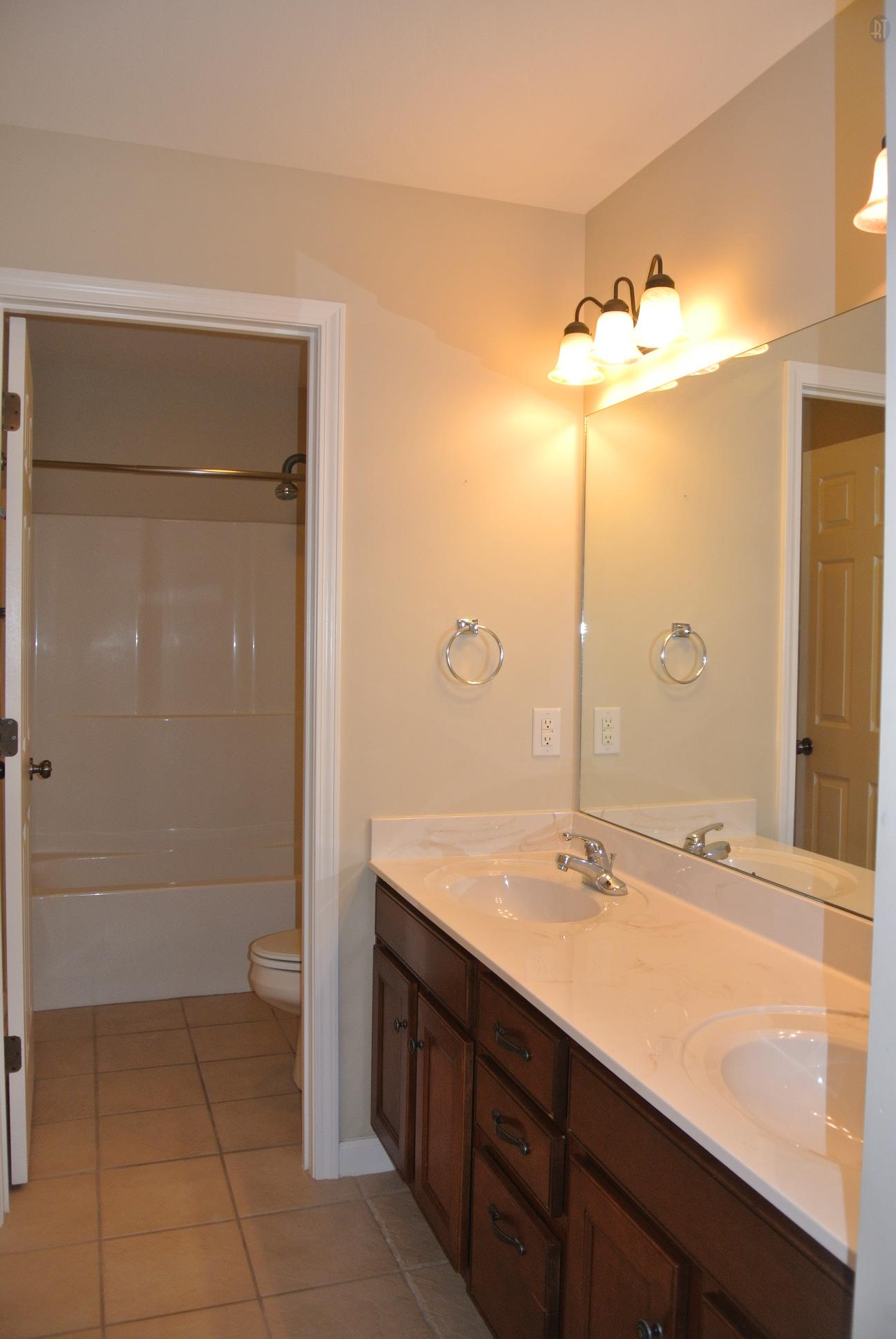 3559 Rabbit Run Trail Clarksville, TN 37043 - Photo 18 of 29 HALL BATH