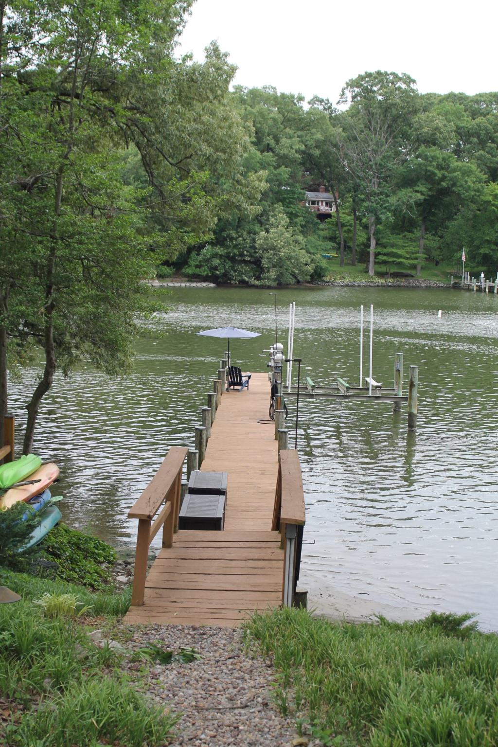 1219 Meadow View Road Pasadena, MD 21122 - Photo 13 of 16 Tranquil retreat awaits.