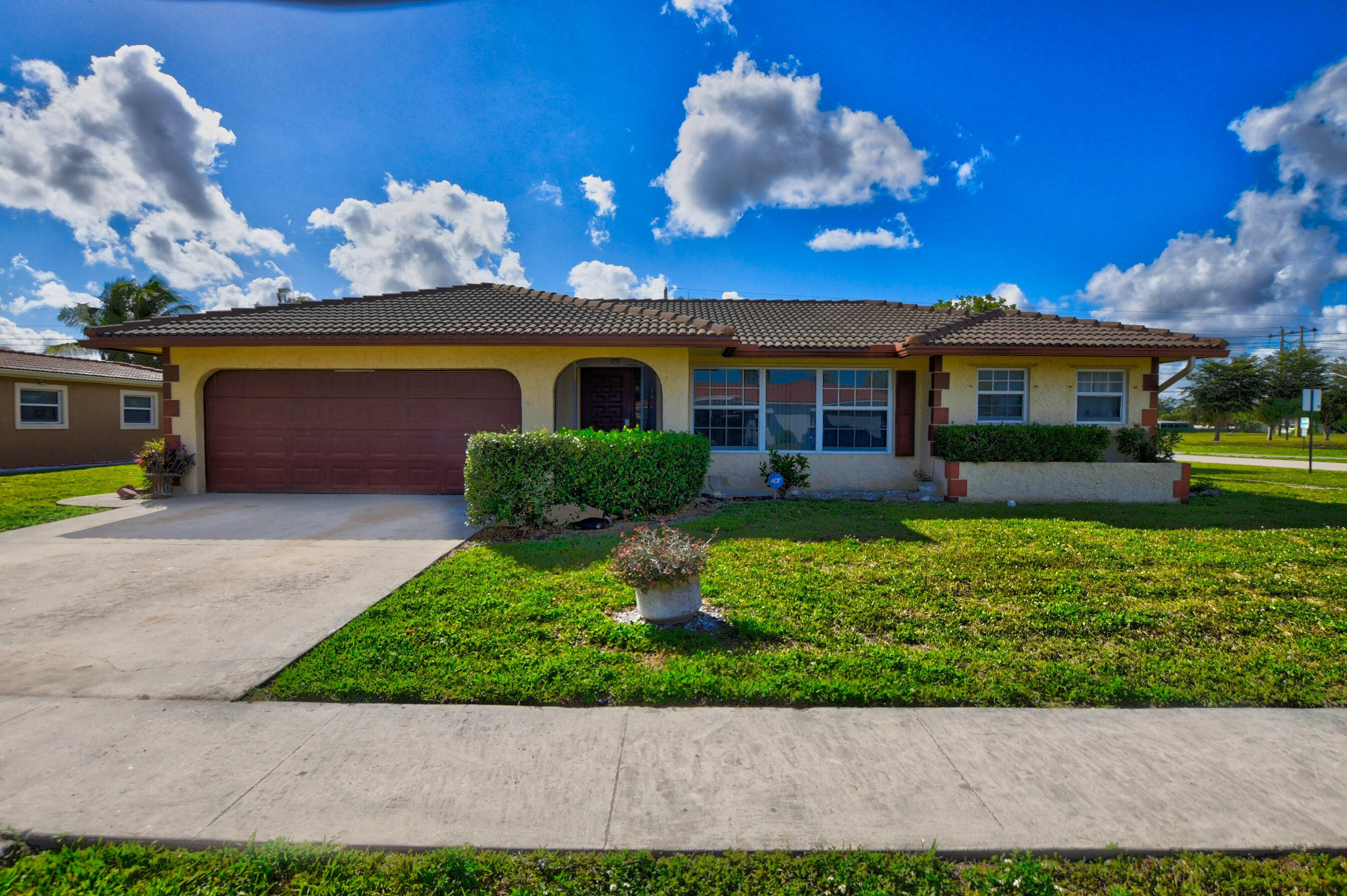 22289 General Street Boca Raton, FL 33428 - Photo 2 of 13 14_ebf_2548and4more