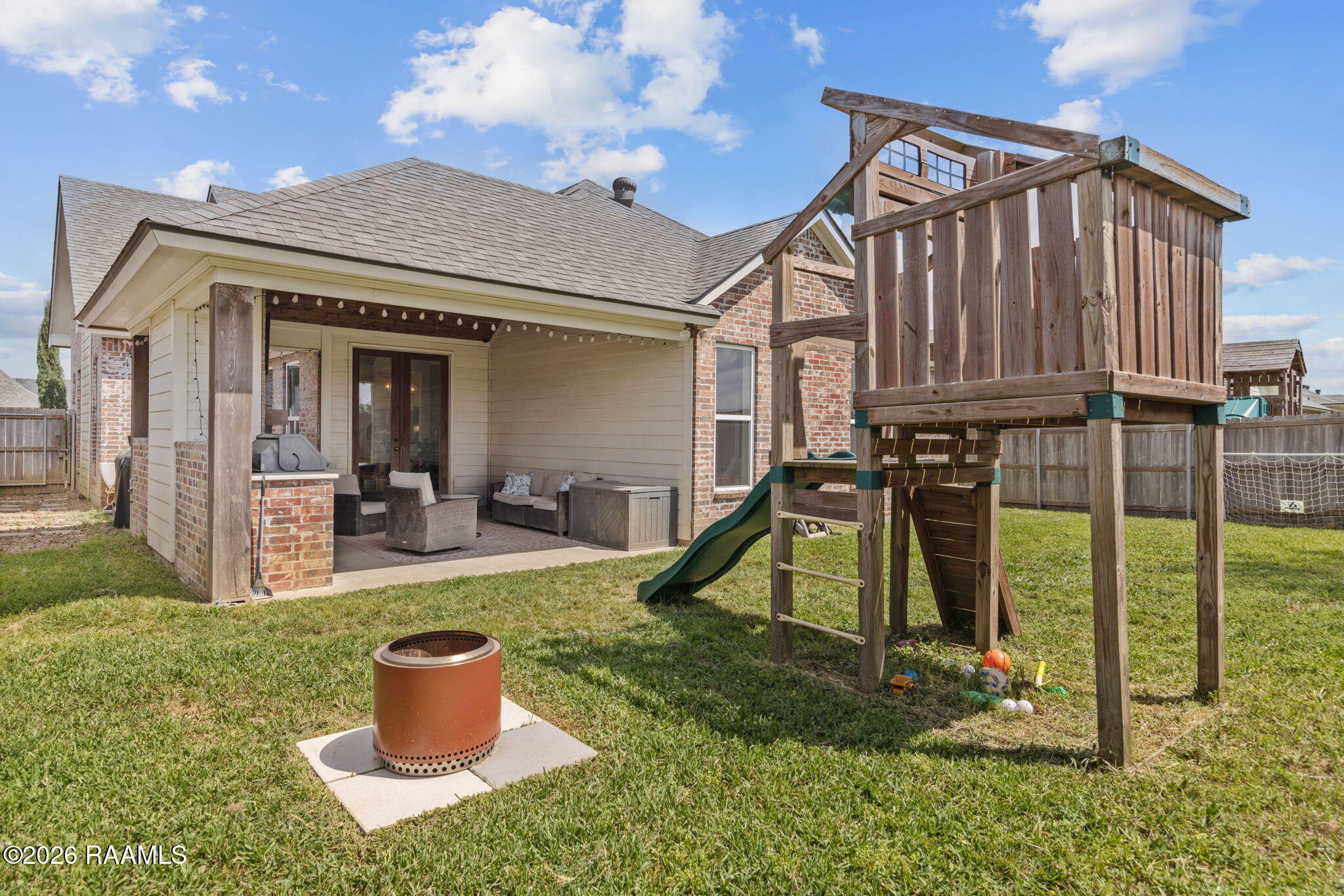 216 Whispering Meadows Road Broussard, LA 70518 - Photo 29 of 32 30-web-or-mls-216 Whispering Meadows Rd-